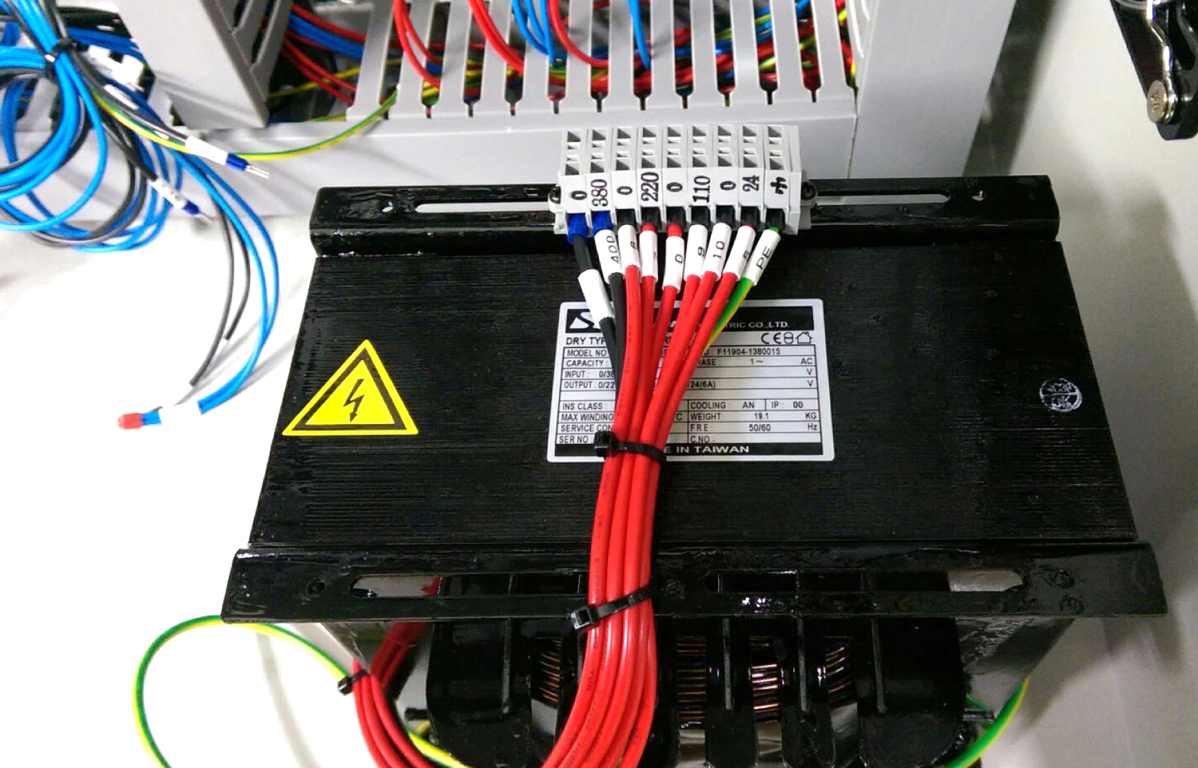 OEM Electric Control Wiring and Assembly Service for CNC
